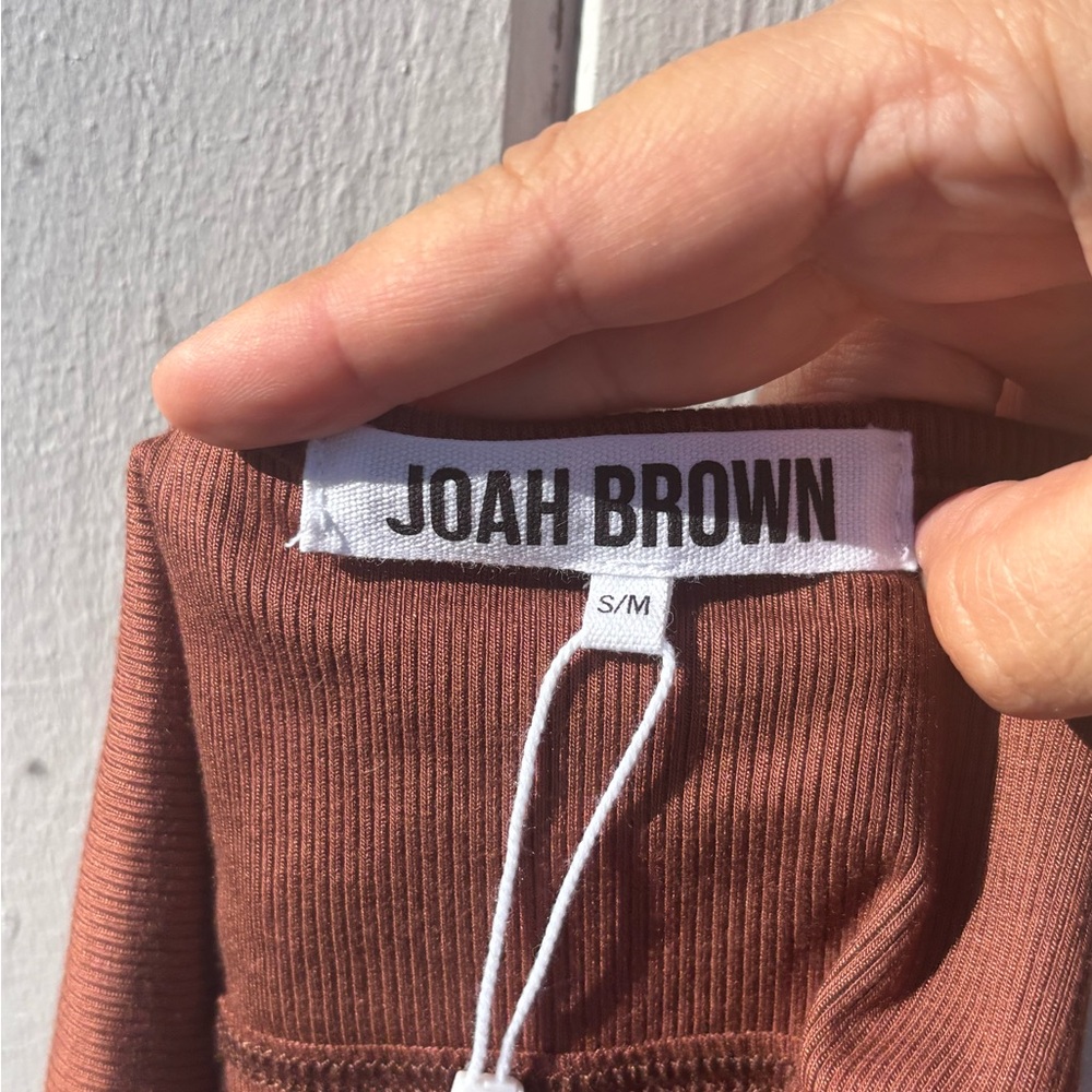 Joah Brown Ribbed V Neck Cropped Tank Small NWT - Picture 6 of 7